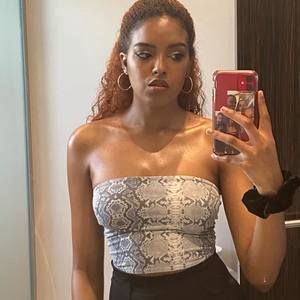 Meet your Posher, Luana